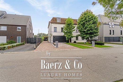 Casa di lusso a Zandhoven, Provincie Antwerpen