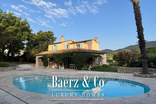 منزل ﻓﻲ Le Plan-de-la-Tour, Var