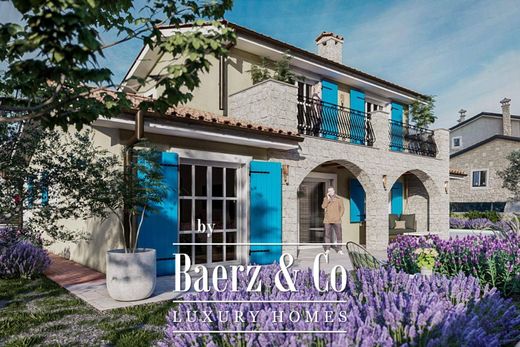 Townhouse for sale in Krk