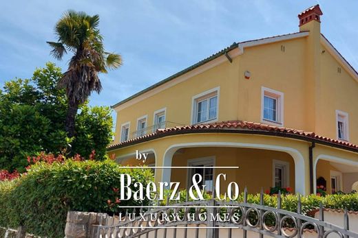 Townhouse in Medulin, Istria