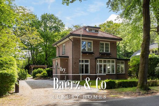Villa a Apeldoorn, Gemeente Apeldoorn