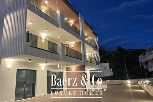 다세대 빌라 / Baška Voda, Split-Dalmatia