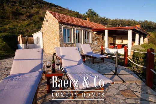 Luxury home in Bol, Split-Dalmatia