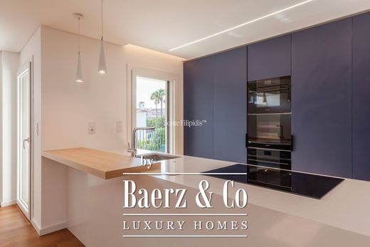 Townhouse in Carcavelos e Parede, Cascais