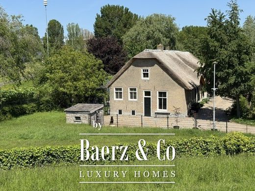 Farmhouse in Rotterdam, South Holland
