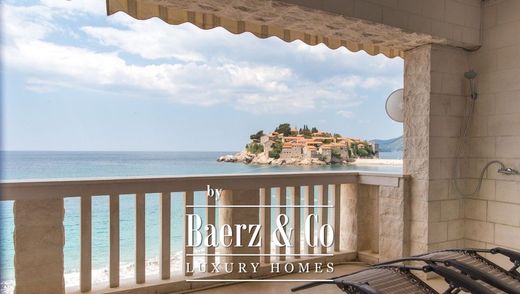 Apartment in Budva