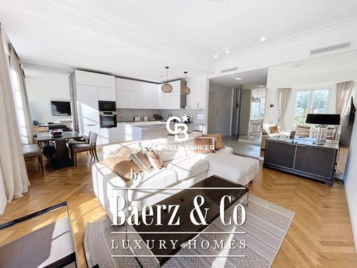 カンヌ, Alpes-Maritimesのアパートメント