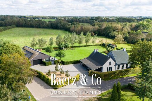 Villa in Galder, Gemeente Alphen-Chaam