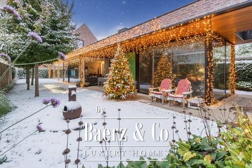 豪宅  Berkel-Enschot, Gemeente Tilburg