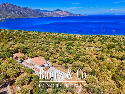 Μονοκατοικία σε Poúlithra, Nomós Arkadías