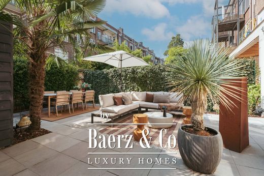 Apartment / Etagenwohnung in Amsterdam, Gemeente Amsterdam