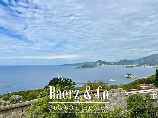 Villa in Budva