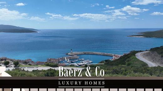 Пентхаус, Тиват, Tivat