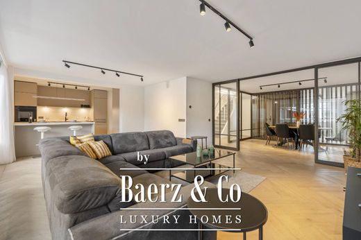 Apartament w Amsterdam, Gemeente Amsterdam