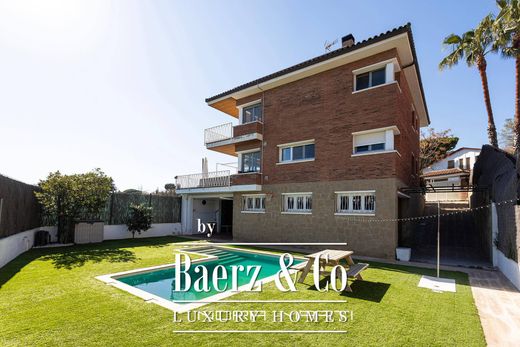 Luxury home in Sant Just Desvern, Province of Barcelona