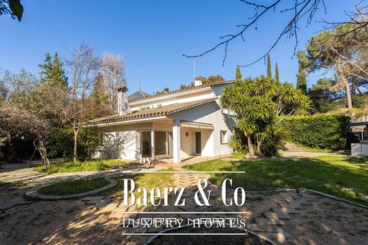 Luxury home in Bellaterra, Province of Barcelona
