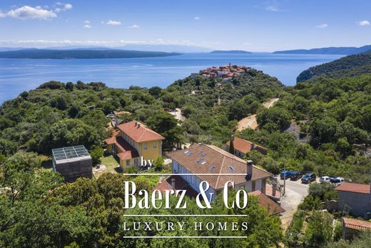 Luxury home in Cres, Primorsko-Goranska