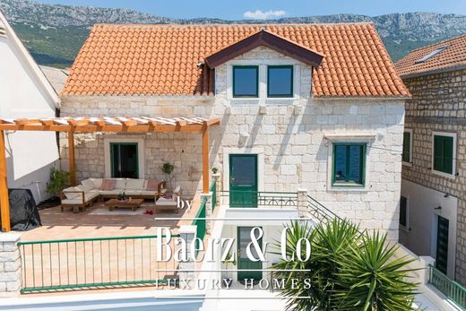 Townhouse for sale in Kaštela