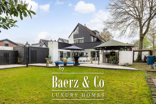 Вилла, Апелдорн, Gemeente Apeldoorn