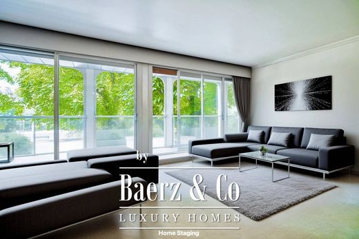 Apartment / Etagenwohnung in La Muette, Auteuil, Porte Dauphine, Paris