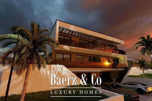 Casa adosada en Sutivan, Split-Dalmatia