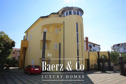 Casa di città a Vodice, Sibenik-Knin