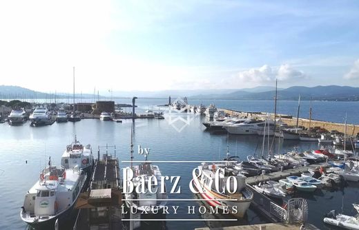 Residential complexes in Saint-Tropez, Var