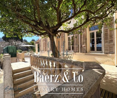 Mansion in Bargemon, Var