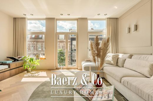 Apartment / Etagenwohnung in Amsterdam, Gemeente Amsterdam