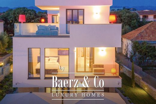 Townhouse in Vrsi, Zadar