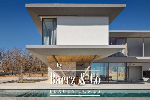 Villa en Pazin, Grad Pazin