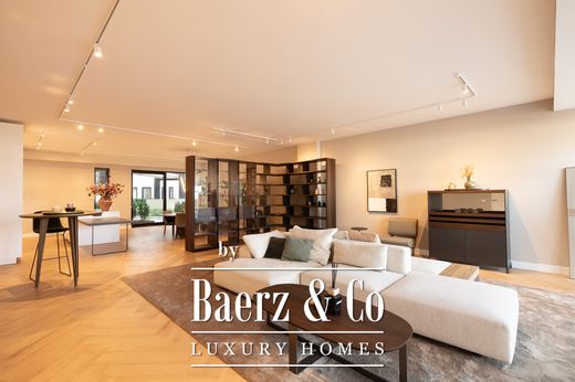 Apartment / Etagenwohnung in Amstelveen, Gemeente Amstelveen
