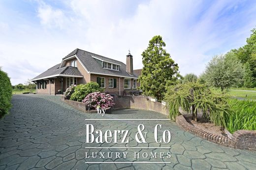 Villa en De Hoef, Gemeente De Ronde Venen