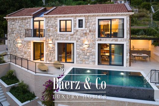 Villa in Dubrovacko Primorje