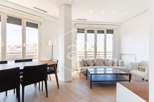 Apartment / Etagenwohnung in Valencia, Provinz Valencia