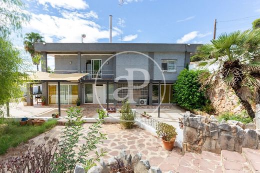 Tuéjar, バレンシアのヴィラ