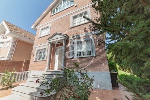 Villa in Pozuelo de Alarcón, Provinz Madrid