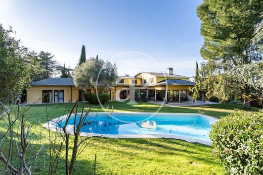 Villa in Pozuelo de Alarcón, Province of Madrid