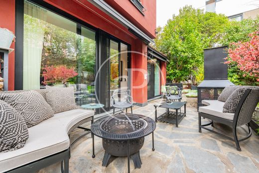 Villa in Ciudad Lineal, Province of Madrid