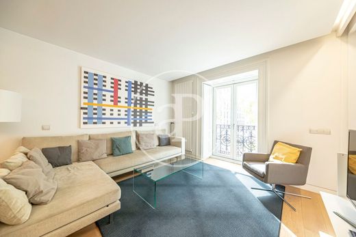 Apartment / Etagenwohnung in Madrid, Provinz Madrid