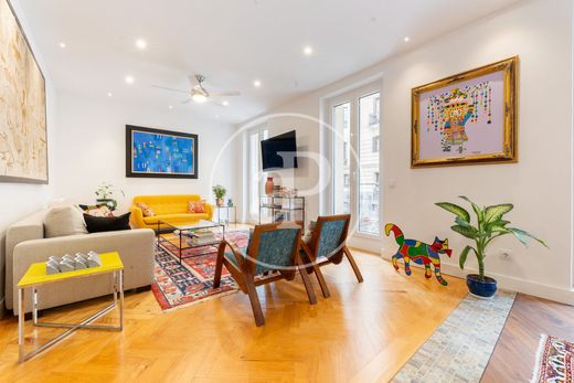 Apartment / Etagenwohnung in Madrid, Provinz Madrid