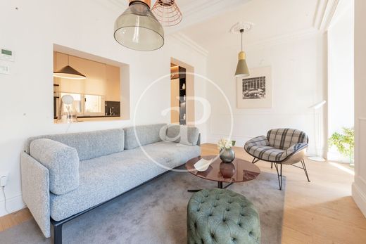 Apartment / Etagenwohnung in Madrid, Provinz Madrid