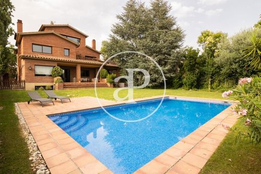 Villa in Sant Cugat del Vallès, Província de Barcelona