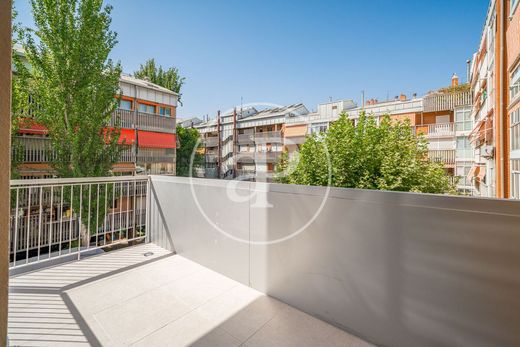 Apartment in Ciudad Lineal, Province of Madrid