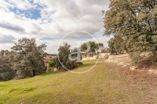 Grond in Villaviciosa de Odón, Provincia de Madrid