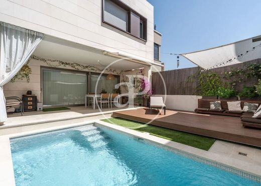 Villa in Hortaleza, Province of Madrid