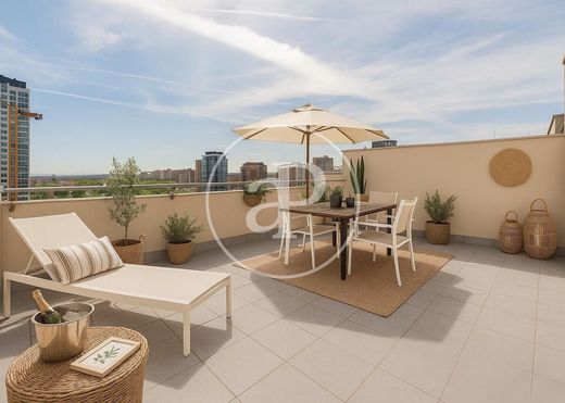 Penthouse for sale in Hortaleza