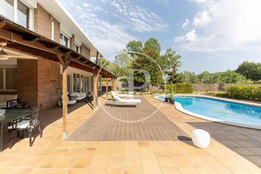 Villa en San Quirico de Tarrasa, Provincia de Barcelona