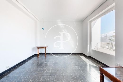Apartment / Etagenwohnung in Valencia, Provinz Valencia