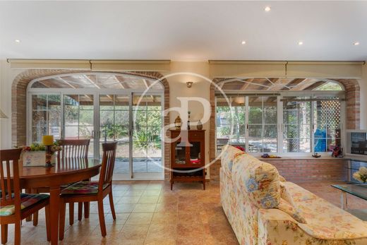 Villa in Paterna, Valencia